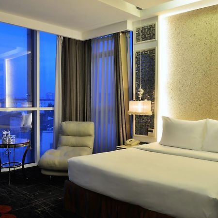 A&Em Hai Ba Trung Hotel Хошимин Экстерьер фото