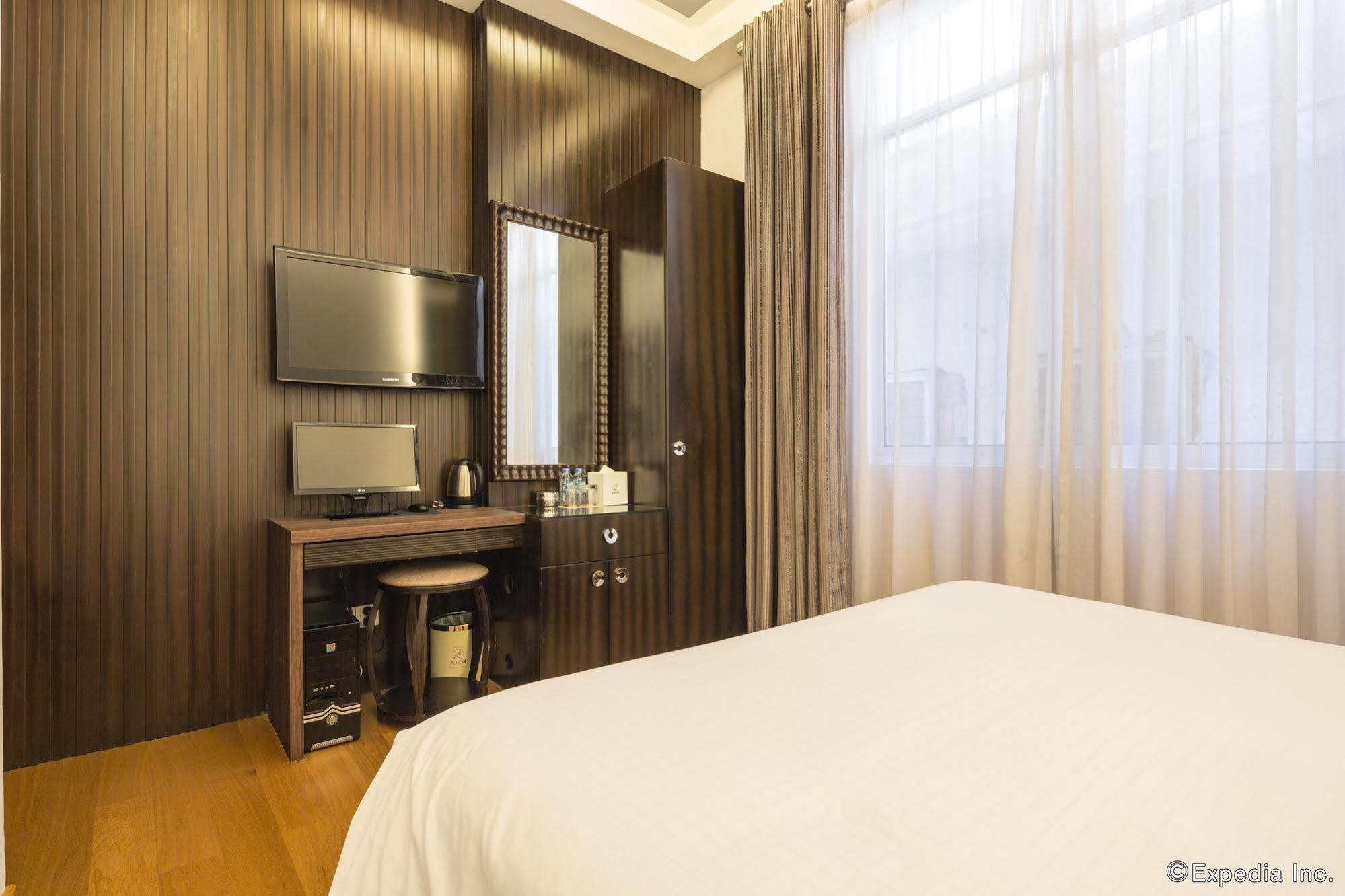 A&Em Hai Ba Trung Hotel Хошимин Экстерьер фото